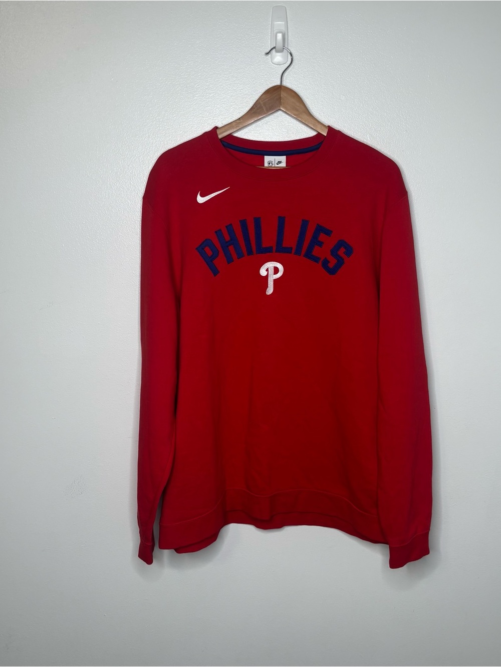 Nike x MLB Genuine Merchandise Red Phillies Crewneck Sweatshirt XXL